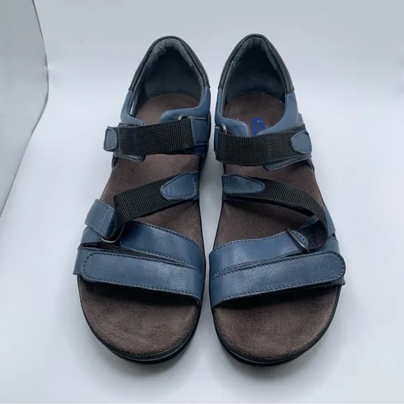 NWOB Wolky Women's Desh Sandal blue leather sandals comfort size 38 US 7.5 1083