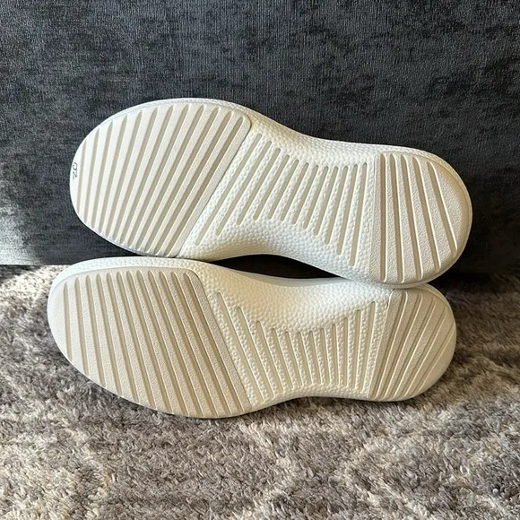 NWOT Allbirds Wool Runner Mizzles Shoes Women’s 7