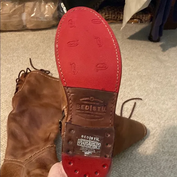 NWOT BedStu Manchester tall boots in tan rustic