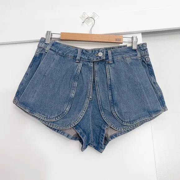 NWOT Free People Prince Street Denim Micro Shorts Size 30