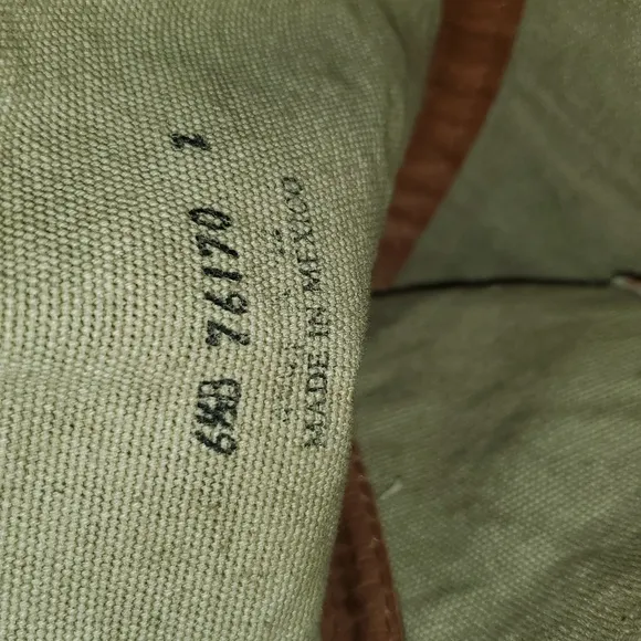 NWOT FRYE round toe tall boots (sz 6.5B)