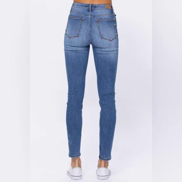 NWOT Judy Blue Multicolor Embroidery Pocket High Waist Skinny Jeans Size 27