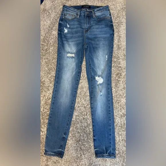 NWOT Judy Blue Multicolor Embroidery Pocket High Waist Skinny Jeans Size 27