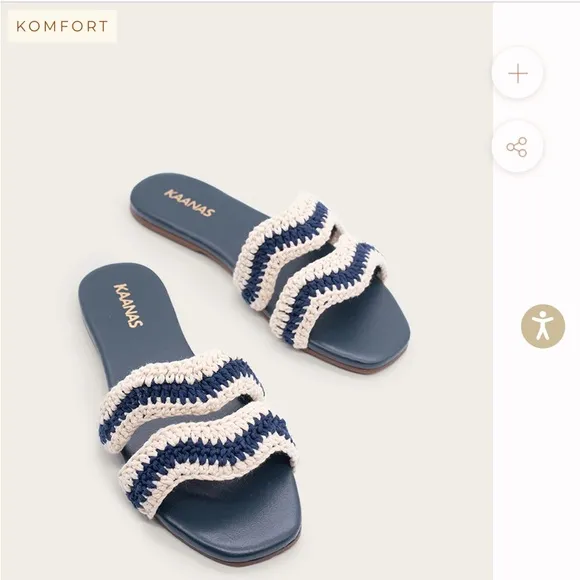 NWOT, Kaanas Tansy Navy Sandals