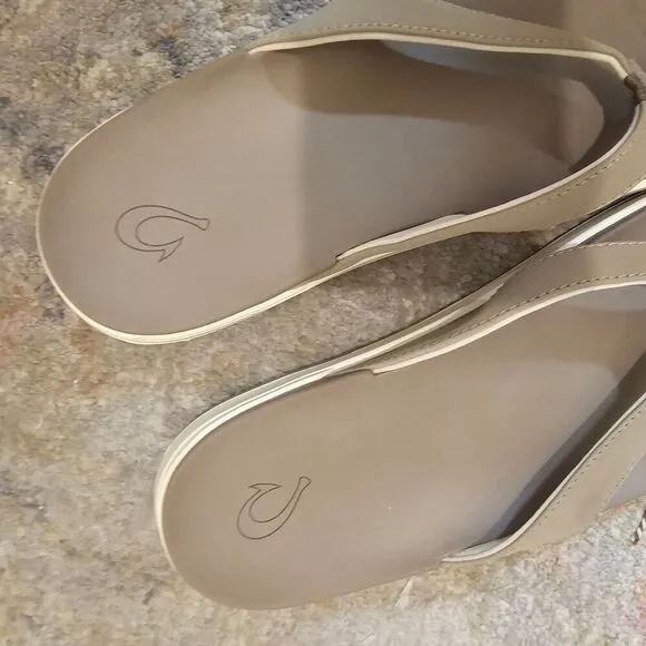 NWOT Olukai Nua Pio Sandals Flip Flops Size 10