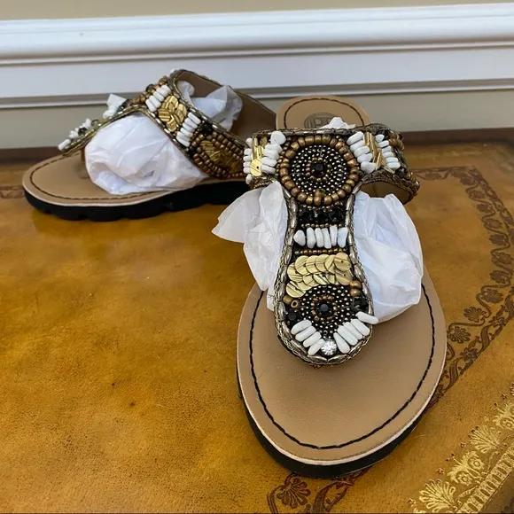 NWOT Pavers England Premium Leather Vegan Beaded Sequence Gold Flip Flop Sandals