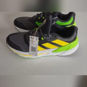 NWT Adidas Adistar men's running shoe