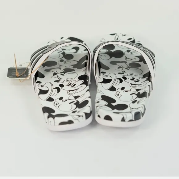NWT- Adidas x Disney Adilette Comfort Comfort Slide GW1057