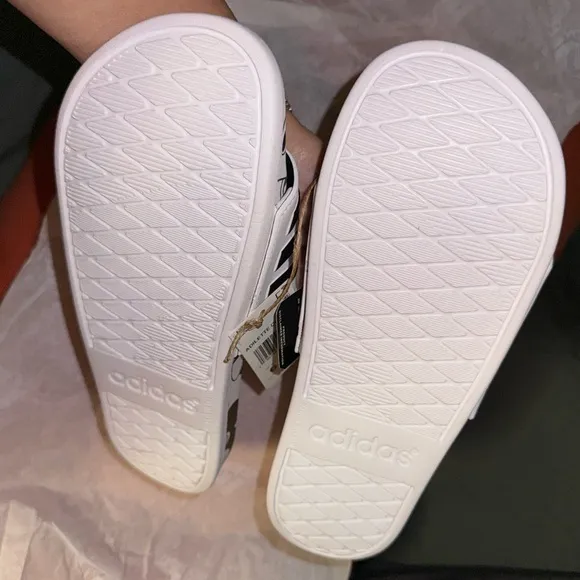 NWT- Adidas x Disney Adilette Comfort Comfort Slide GW1057
