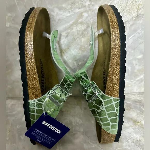 NWT - Birkenstock Gizeh Gator Gleam Green Comfort Thong Sandal Size 10