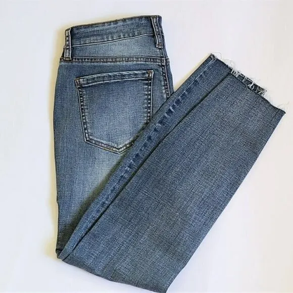 NWT BUFFALO DAVID BITTON Faith Raw Cuff Jeans