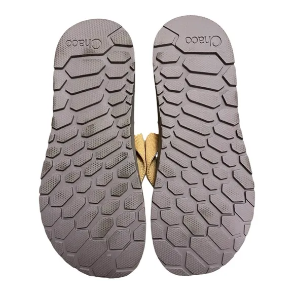 NWT Chaco sandals PEACH SHERBET LOWDOWN FLIP