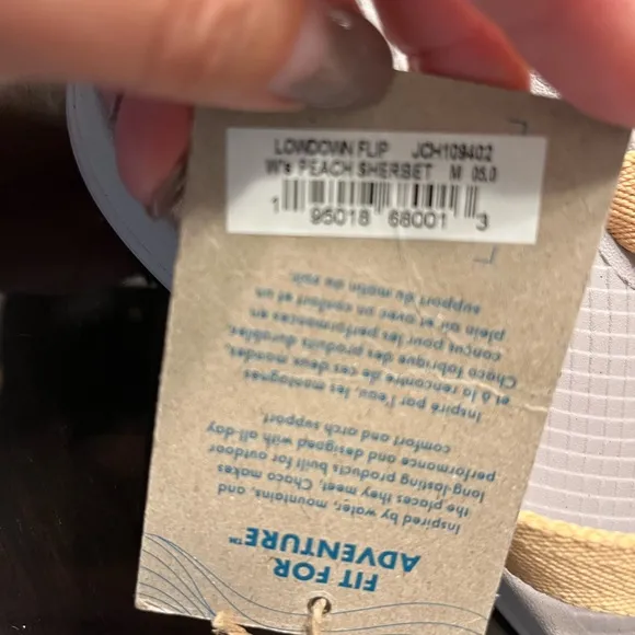 NWT Chaco sandals PEACH SHERBET LOWDOWN FLIP