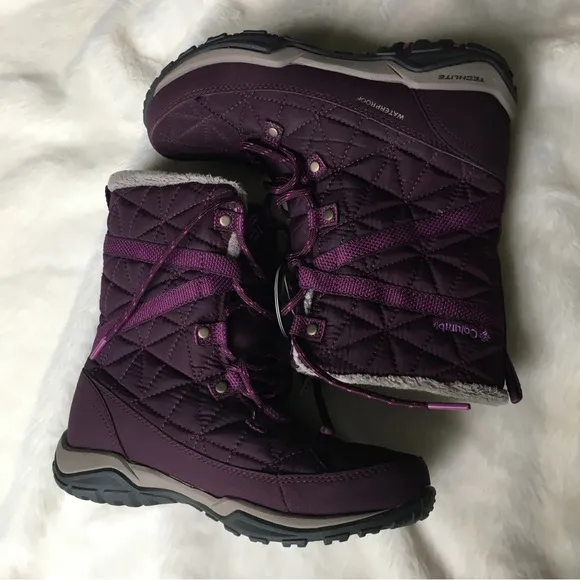 NWT Columbia Loveland Mid Omni Heat Snow Boots