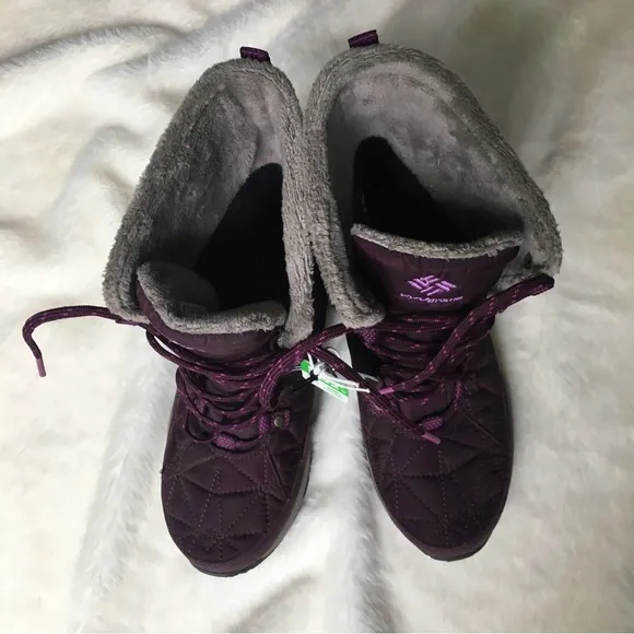 NWT Columbia Loveland Mid Omni Heat Snow Boots