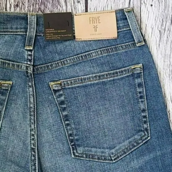 NWT FRYE Sienna Mid Rise Destructed Cropped Skinny Jeans
