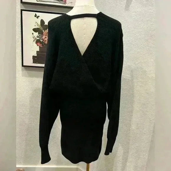 NWT- Gianni Bini Black Sweater Dress-Size Small