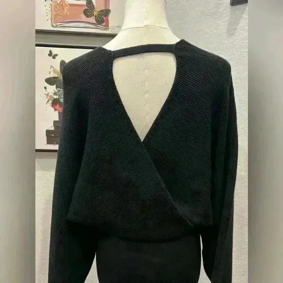NWT- Gianni Bini Black Sweater Dress-Size Small