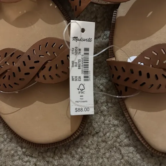 NWT! Madewell The Cora Slide Sandal In Perforated Leather Women's - Size…