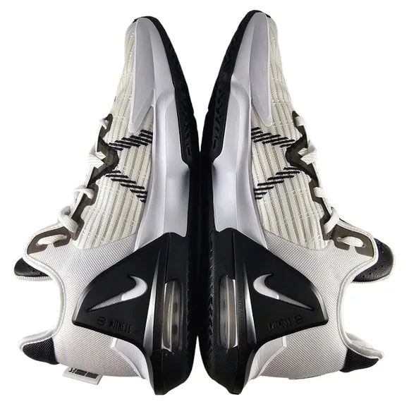 NWT Nike LeBron Witness 6 Men's Size 12 White and Black Basketball Sneaker Shoes