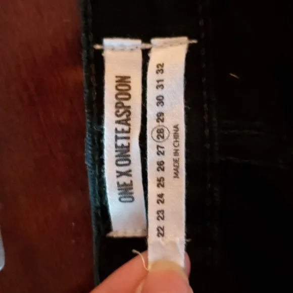 NWT One Teaspoon Billie Black Loonies