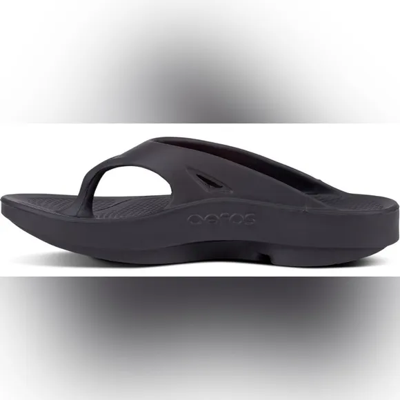 NWT- OOFOS OOriginal Sandal- Lightweight Recovery Footwear; Multiple Sizes