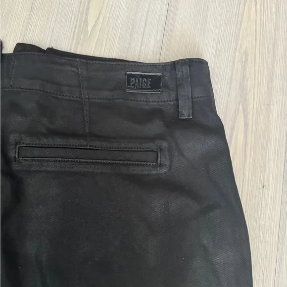 NWT Paige Pleated Mayslie Short Midnight Oil Size 30
