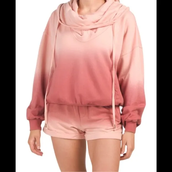 NWT- YOUNG, FABULOUS &amp; BROKE Piper Ombré Hoodie &amp; Short Set
