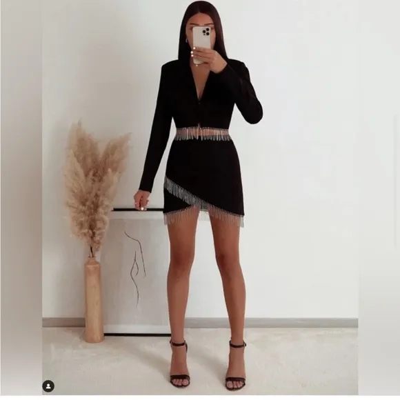 NWT Zara black mini skirt with silver rhinestone fringe detail