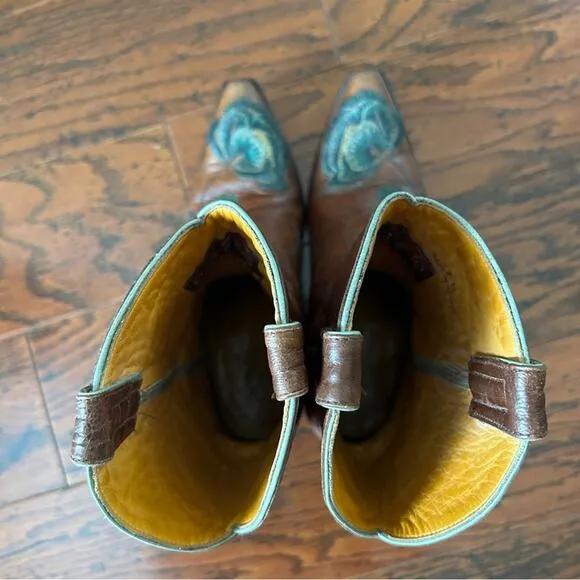 Old Gringo Short Marsha Pull-on Boots in Brown with Blue Embroidery Size 7