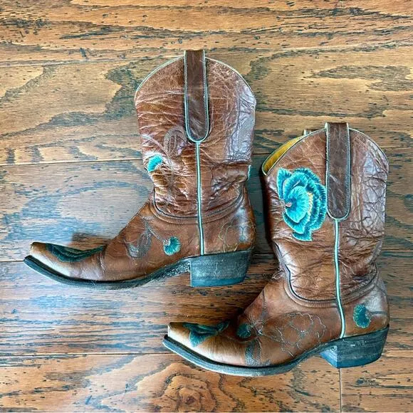 Old Gringo Short Marsha Pull-on Boots in Brown with Blue Embroidery Size 7