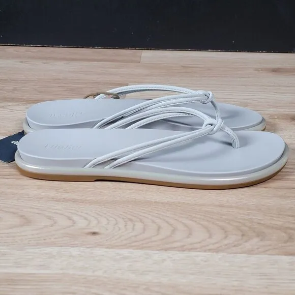 OluKai AKA Sandals Womens Size 8 Gray Irridescent Slippers Flip Flops 20509-ZDVP