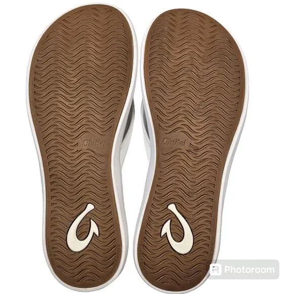 OluKai Kāpehe White on White Thong Sandals Flip Flops Size W 11