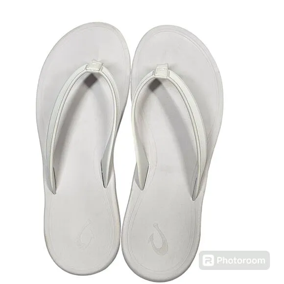 OluKai Kāpehe White on White Thong Sandals Flip Flops Size W 11