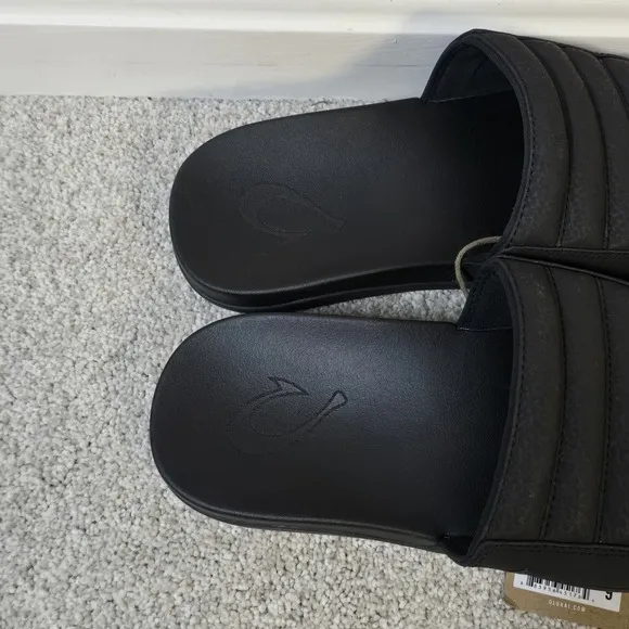 OluKai Men's Maha Olu Slide Sandals Black / Black Sz 9 NWT Beach