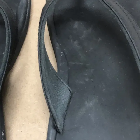 OluKai Ohana Flip Flops Sandals sz 10