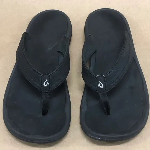 OluKai Ohana Flip Flops Sandals sz 10