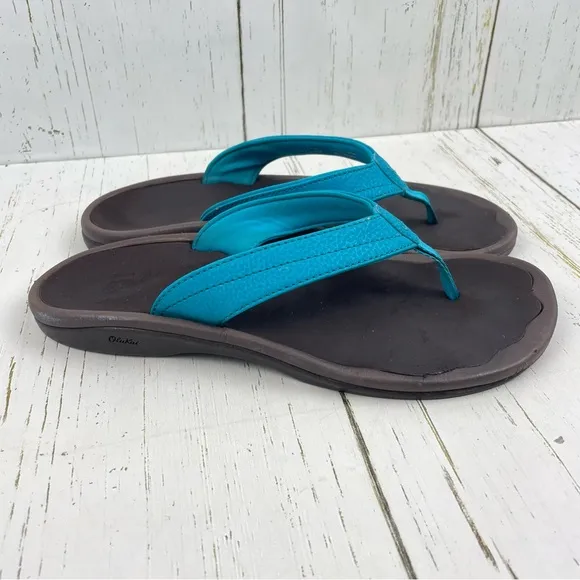 OluKai Ohana Women’s Beach Sandals