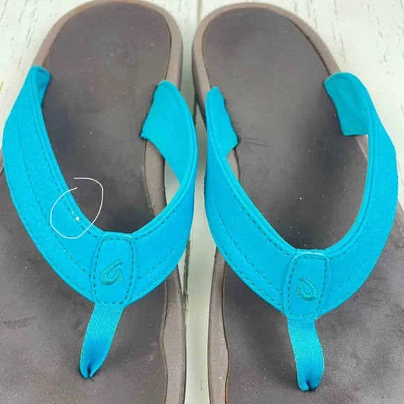 OluKai Ohana Women’s Beach Sandals