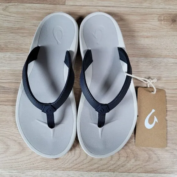 OluKai PI'OE Sandals Size 6 Womens Blue Beach Slippers Flip Flops 20443-DEDW