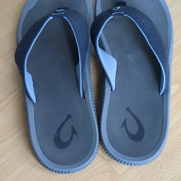 Olukai Ulele Sandals Flip Flops Mens Blue/Gray Sz 11? See Measurements