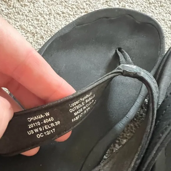 Olukai Women's US 9 Black Ohana Flip Flop Thong Sandals