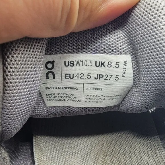 ON Cloud 5 Zinc Shell Womens 10.5 Gray Athletic Shoes Lightweight Breathable