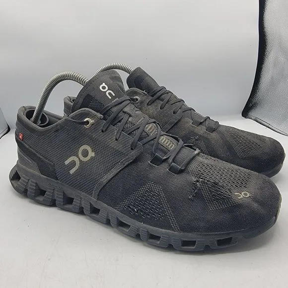 On Cloud X Mens 10.5 Triple Black Asphalt Athletic Sneaker Shoes Running