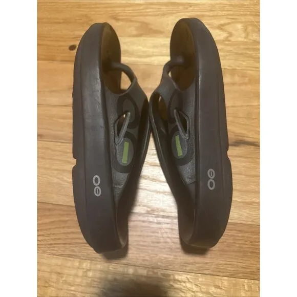 OOFOS Black Flip Flop Thong Sandals Size EU 40 US Men's 7 Women's 9