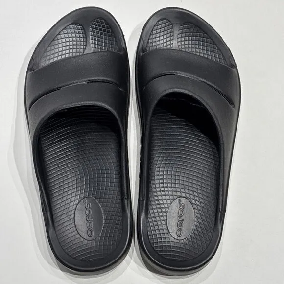 OOFOS Men’s OOAHH Black Slide Sandals Comfort Men Size 12 - Worn Once!