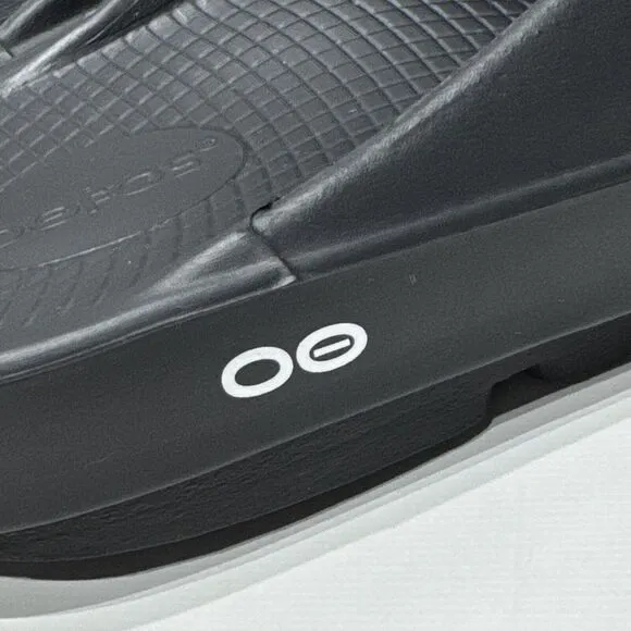 OOFOS Men’s OOAHH Black Slide Sandals Comfort Men Size 12 - Worn Once!