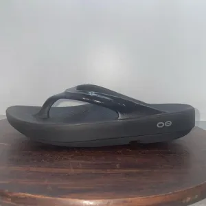Oofos Oolala Flip Flop Recovery Black Thong Sandals Women’s Size 6 Slip Comfort