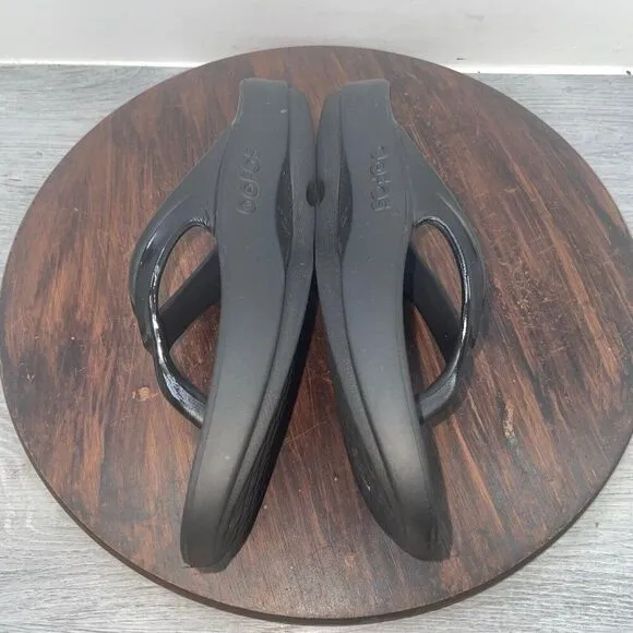Oofos Oolala Flip Flop Recovery Black Thong Sandals Women’s Size 6 Slip Comfort