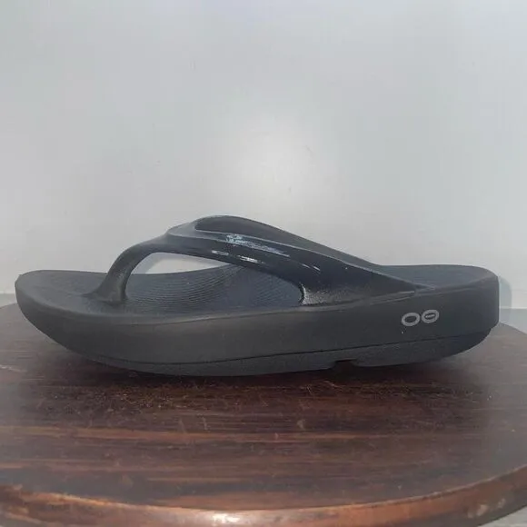 Oofos Oolala Flip Flop Recovery Black Thong Sandals Women’s Size 6 Slip Comfort